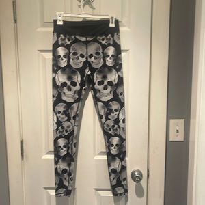 New skull leggings